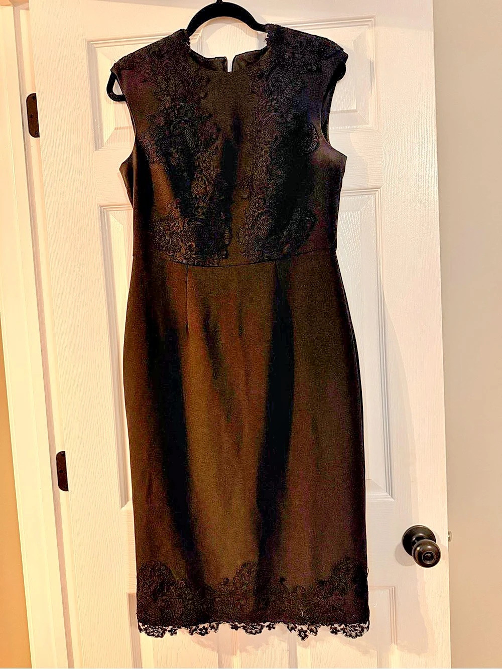 Maggy London Black Lace Midi Dress Size 10 Like New